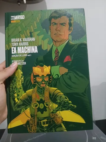 Hq - Ex Machina vol 1. Edição Definitiva