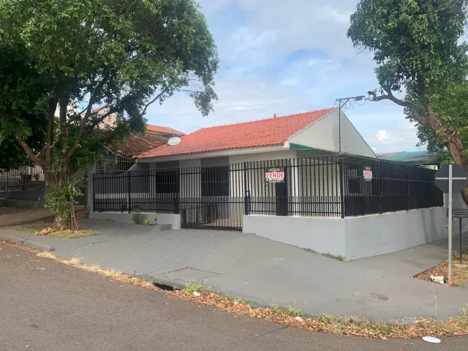 Térrea para venda tem 102 metros quadrados com 3 quartos em Parque Residencial Tuiuti - Ma