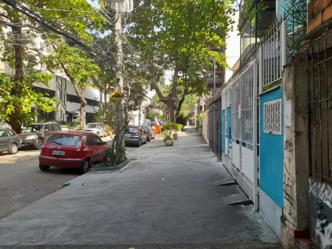 TERRENO NA TIJUCA, OBRA INACABADA, PERTO DO METRÔ URUGUAI - Rio de Janeiro - RJ
