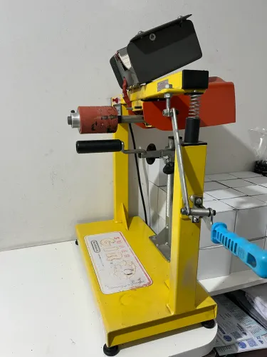 Prensa giro + impressora laser