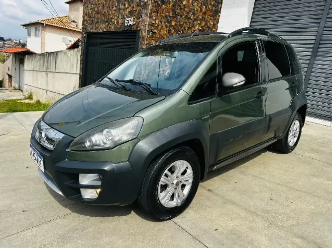 Fiat Idea Adv./ Adv.lock.dualogic 1.8 Flex 5P 2013