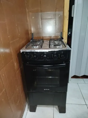 Fogão Atlas 4 Bocas com Forno - Funcionando Perfeitamente