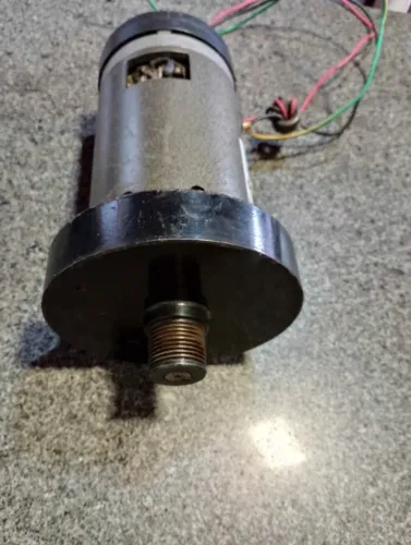 Motor de esteira 90 volts DC 4600 RPM 1.5 HP Usado Ótimo, detalhes na descrição