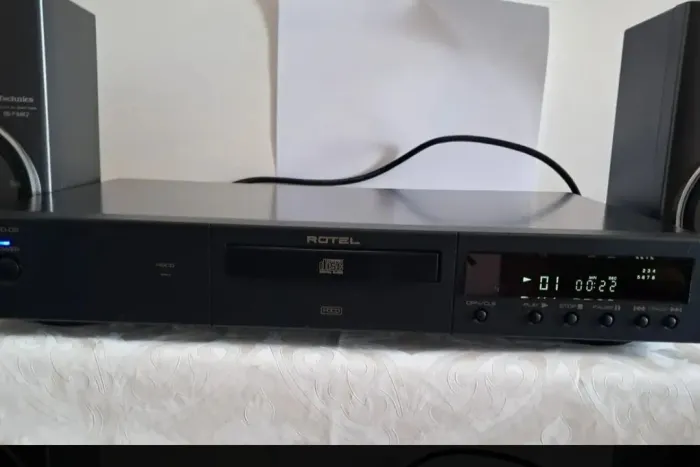 Cd rotel rcd 02 não cambridge rega marantz denon