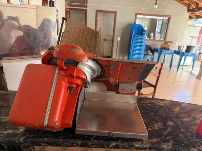 Máquina fatiar frios Filizola