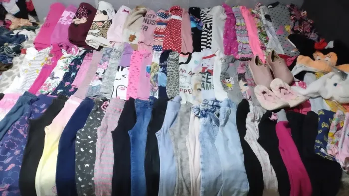 Lote grande de roupas de menina veste 7 e 8 anos com 85 peças