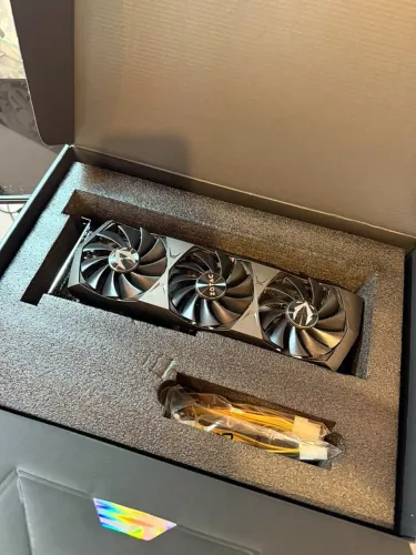 Placa de Vídeo RTX 3090 24GB Zotac Trinity OC - Impecável - Na Caixa - Faço Envio