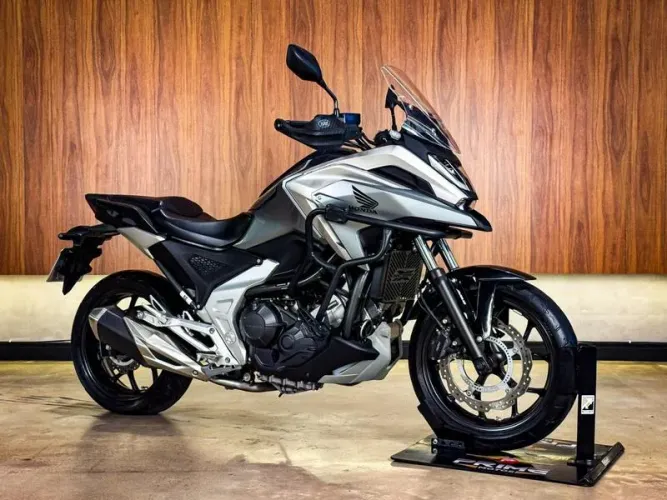 HONDA NC 750X 2025