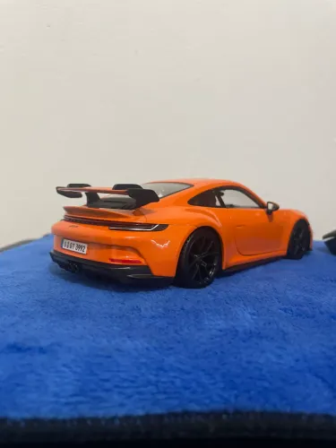 Miniatura PORCHE 911 GT3 1/24 LARANJA