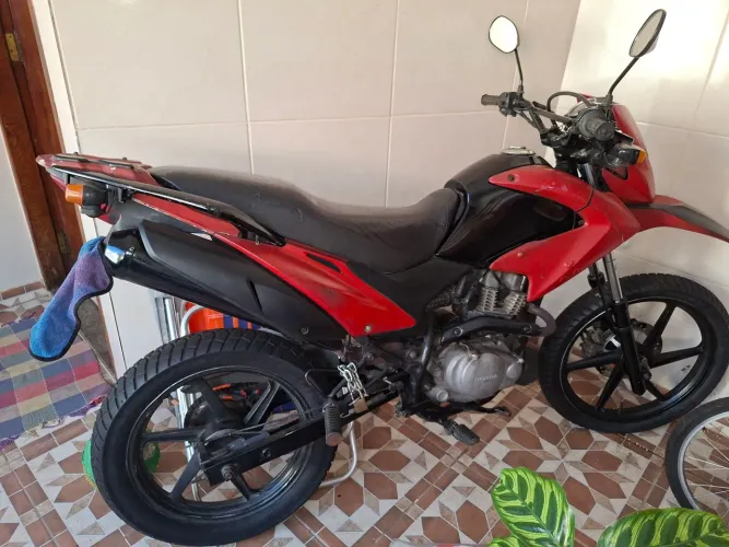 8000 baixei Pra vender logo, motivo viagem.