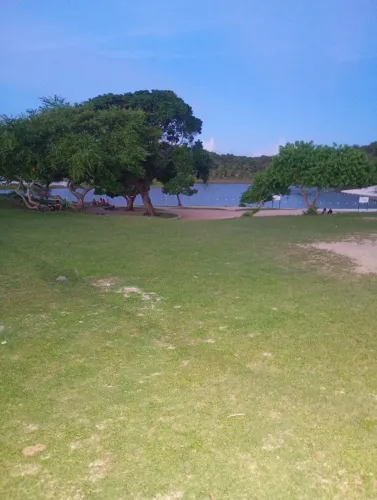 Armador de ferragens estalamos e recuperarmos alambrado e estalamos consertina e fazemos t