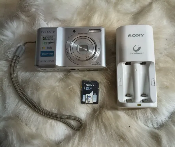 Camera fotográfica digital Sony Cyber Shot