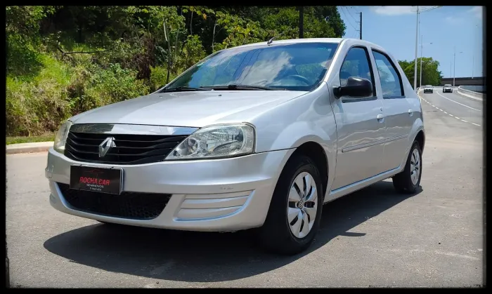 Renault Logan Authentique Hi-flex 1.0 16V 4P 2011