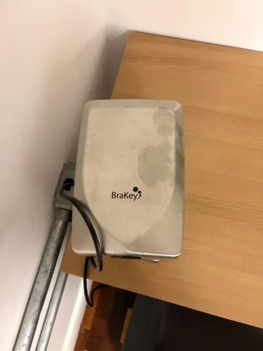 Secador de Mãos Automático Brakey