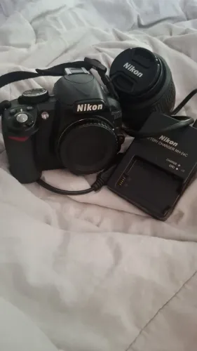 Câmera Fotográfica Nikon D3100
