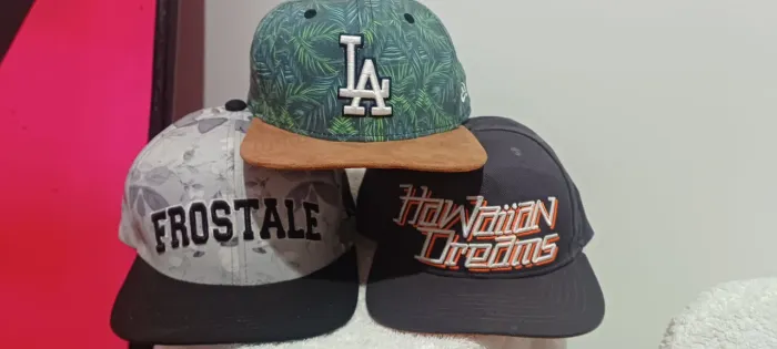 3 Bonés Aba Reta Originais,IA ,Hawaiian Dreams, Frostale Novos Pronta para Entrega