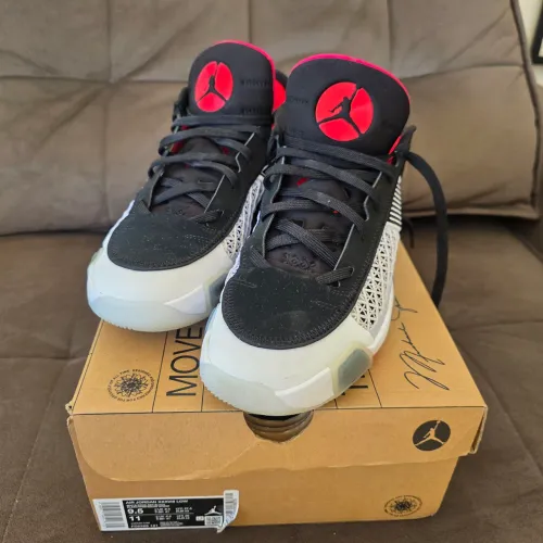 Tenis Basquete Air Jordan XXXVIII 38<br><br><br><br>+6<br>O número 38 em algarismos romanos é XXXVIII 