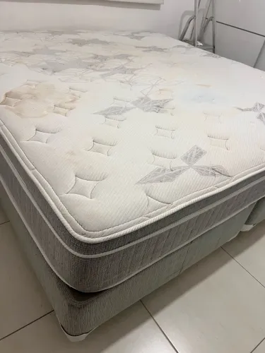 Cama King Size