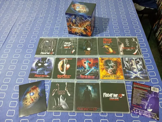 BOX BLU-RAY DELUX EDITION DE SEXTA FEIRA 13 DA SHOUT FACTORY COM 16 DISCOS DE BLU-RAY 
