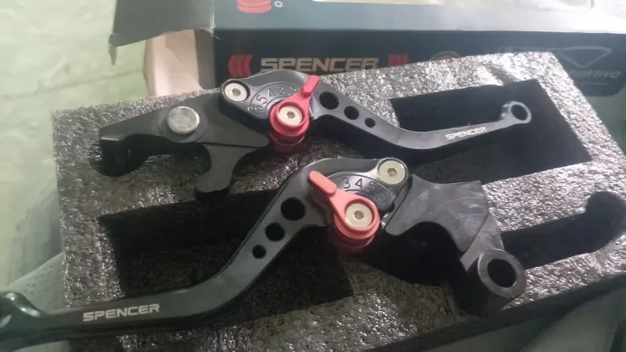 Manetes esportivas para moto 