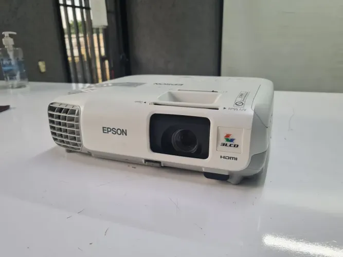 Projetor Epson S27+ 