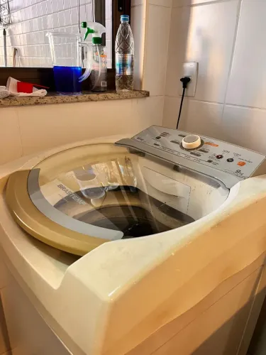 Máquina de Lavar Brastemp Ative! 9kg (Para Conserto / Retirada de Peças)