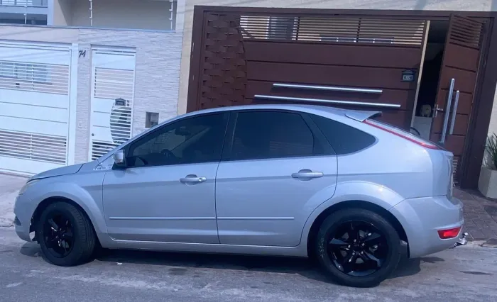 Ford Focus 2.0 16v/se/se Plus Flex 5P Aut. 2011