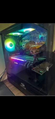 PC GAMER i713700k 32Gb RAM
