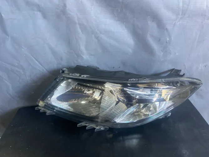 Farol Chevrolet onix/prisma lado esquerdo original