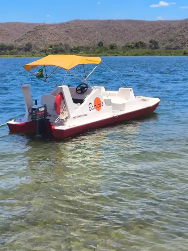 Jangada Equipada com Motor 25 HP