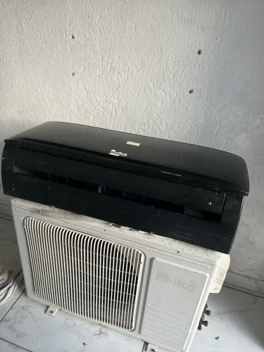Ar condicionado 