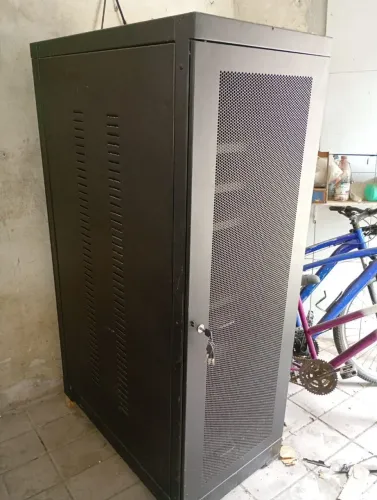 Vendo rack de distribuição de internet 