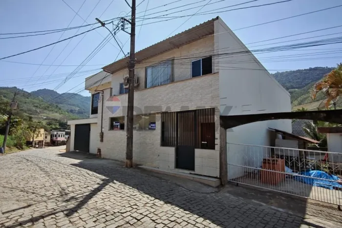 CASA DUPLEX DE ALTO PADRÃO | 270M² | 360M² DE TERRENO | QUARTEIRÃO