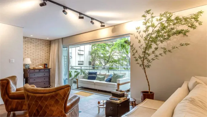 Apartamento com 3 quartos à venda em Moema - SP