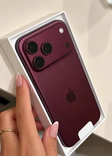 Lançamento! Vendo iPhone 18 Pro Max 512gb  