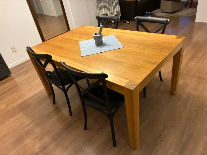 Mesa madeira peroba rosa