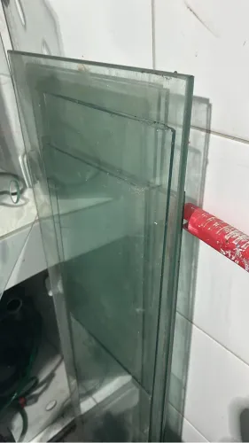 Vendo lote te vidros vários tamanhos 