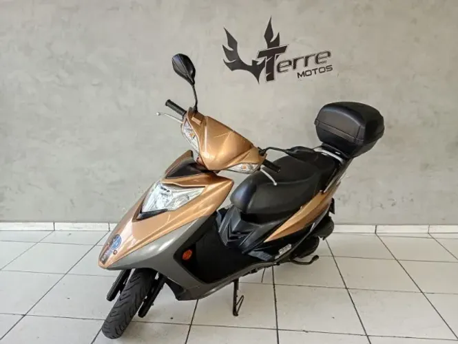 Haojue Lindy 125 