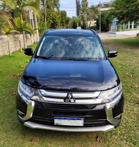 Mitsubishi Outlander 2.2 165cv Diesel Aut. 2016