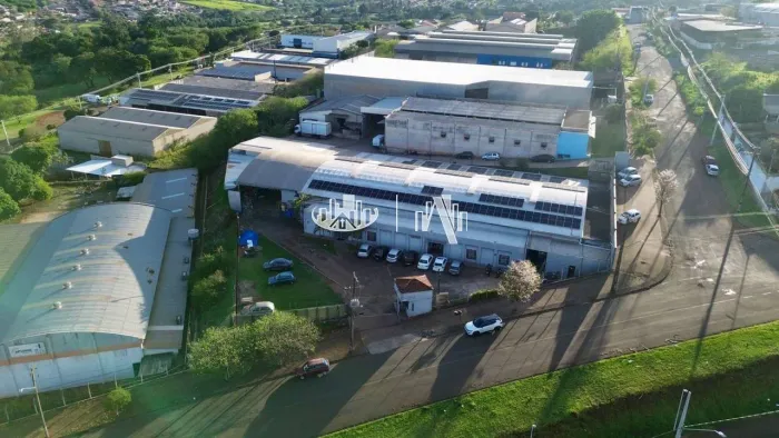 Barracão para alugar, 2200 m² por R$ 27.451,75/mês - Parque Industrial José Belinati - Lon