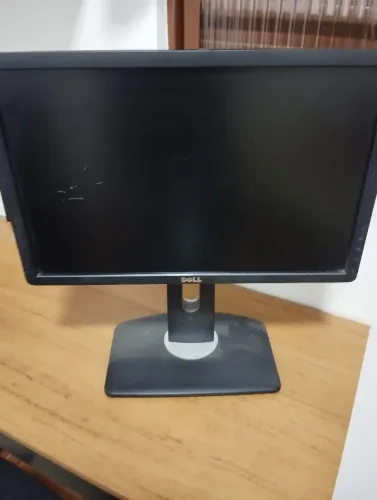 Monitor Dell 19 polegadas.