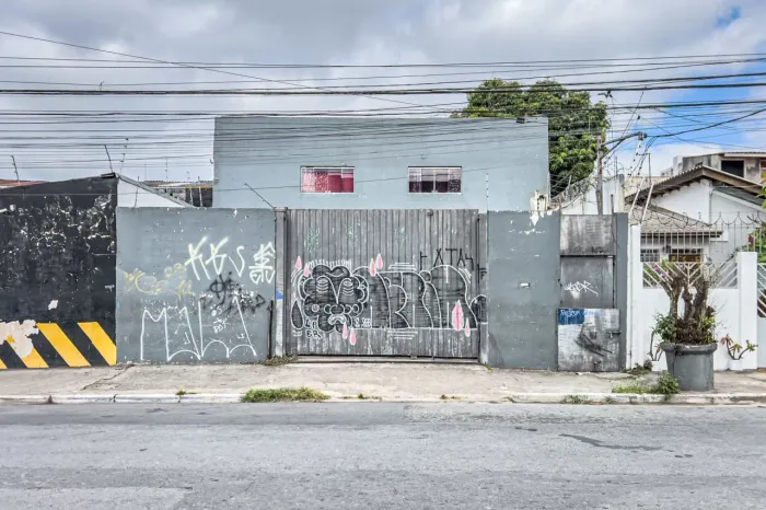 Galpão na Avenida Junta Mizumoto, 519 300 m²