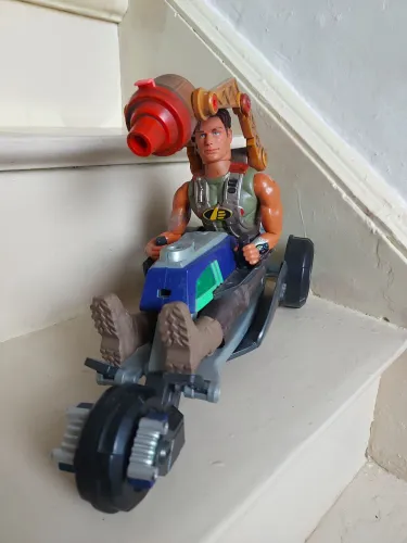 Boneco Max Steel