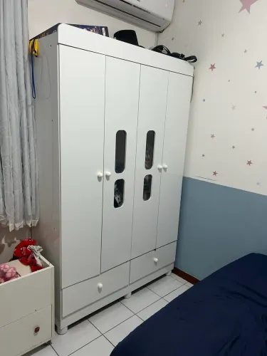 Armário infantil branco