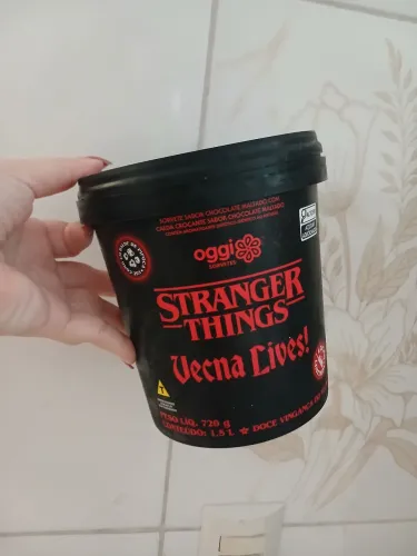 POTE VAZIO STRANGER THINGS