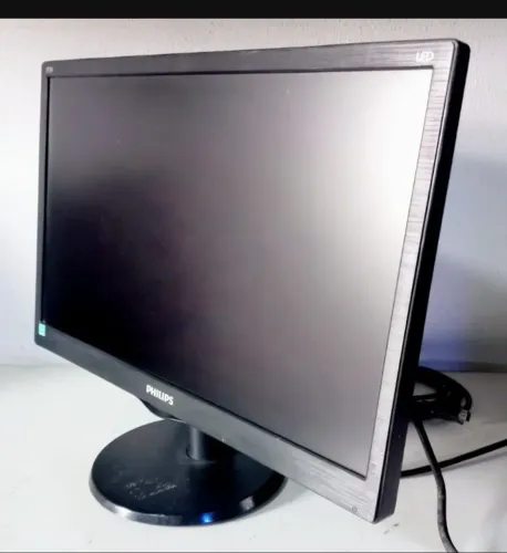 Monitor PHILIPS 18.5