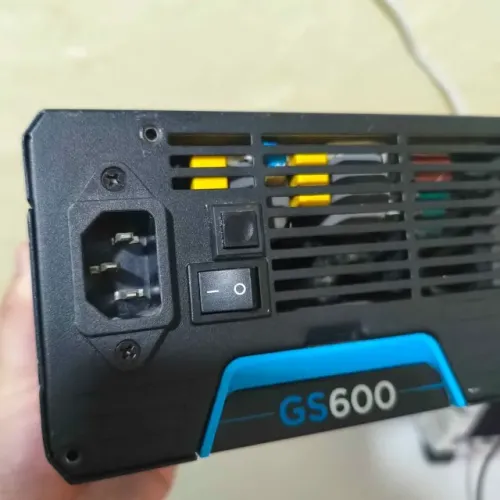 Fonte 80 Plus Corsair GS600