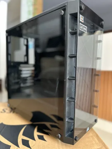 Gabinete Crystal séries 460x