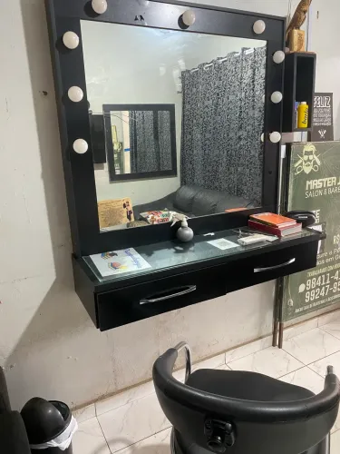 Pra vender ontem móveis de salão novo