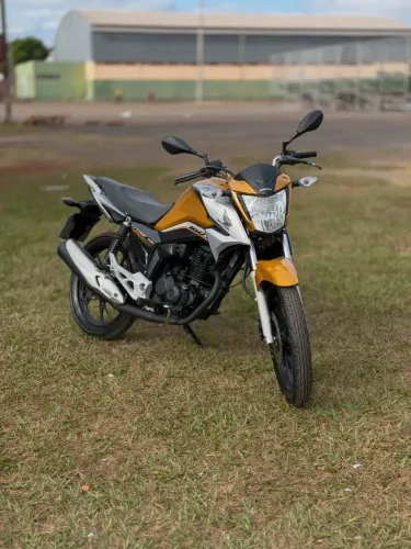 Oportunidade de comprar 160 Titan 